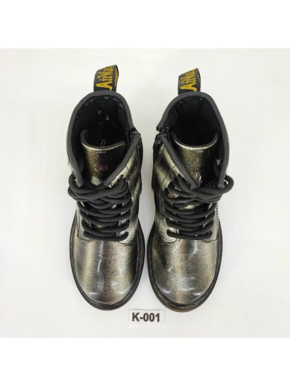 Dr. Martens authentic dr